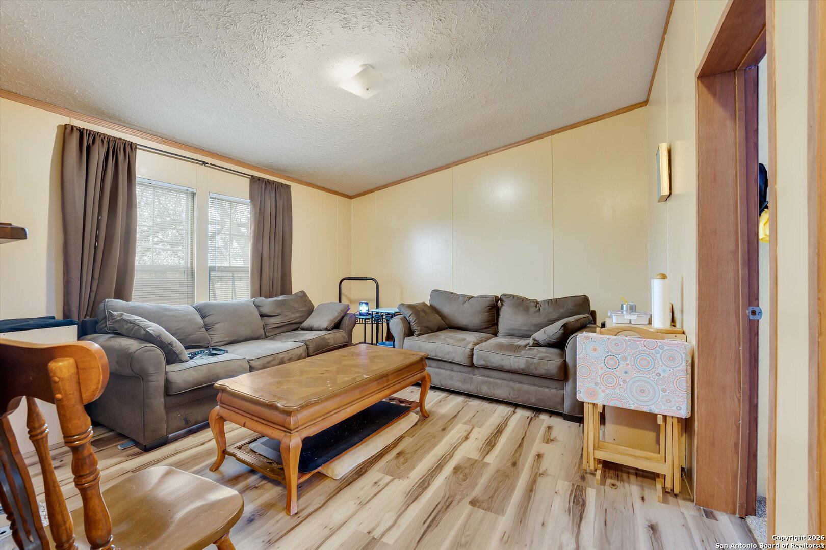 2760 Pioneer Road Seguin, TX 78155 - Photo 16 of 31 a living room with furniture and a window