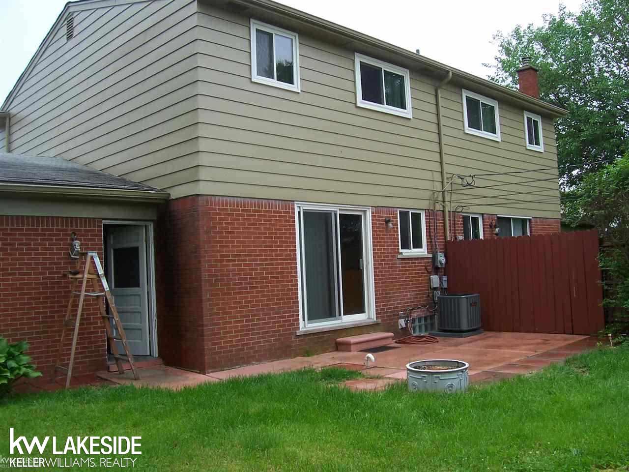 5509 Patricia Avenue Utica, MI 48317 - Photo 3 of 18