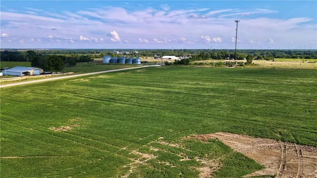 $315,185 | Southeast 60th N/a, Golden City, MO 64748