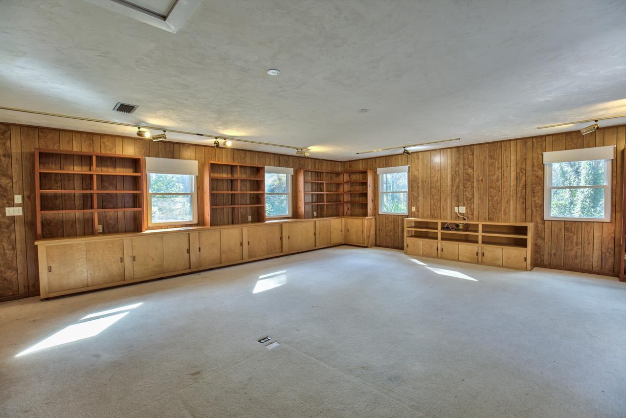 3240 Robinhood Road Tallahassee, FL 32312 - Photo 15 of 36 Gallery Image 15