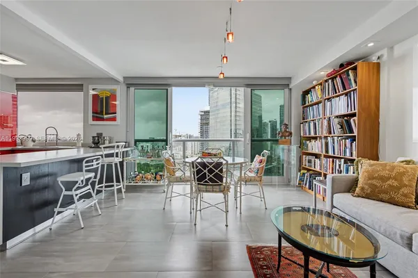 $1,015,000 | 1541 Brickell Avenue, Unit B2904, Miami, FL 33129