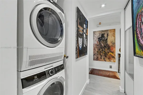 $1,015,000 | 1541 Brickell Avenue, Unit B2904, Miami, FL 33129