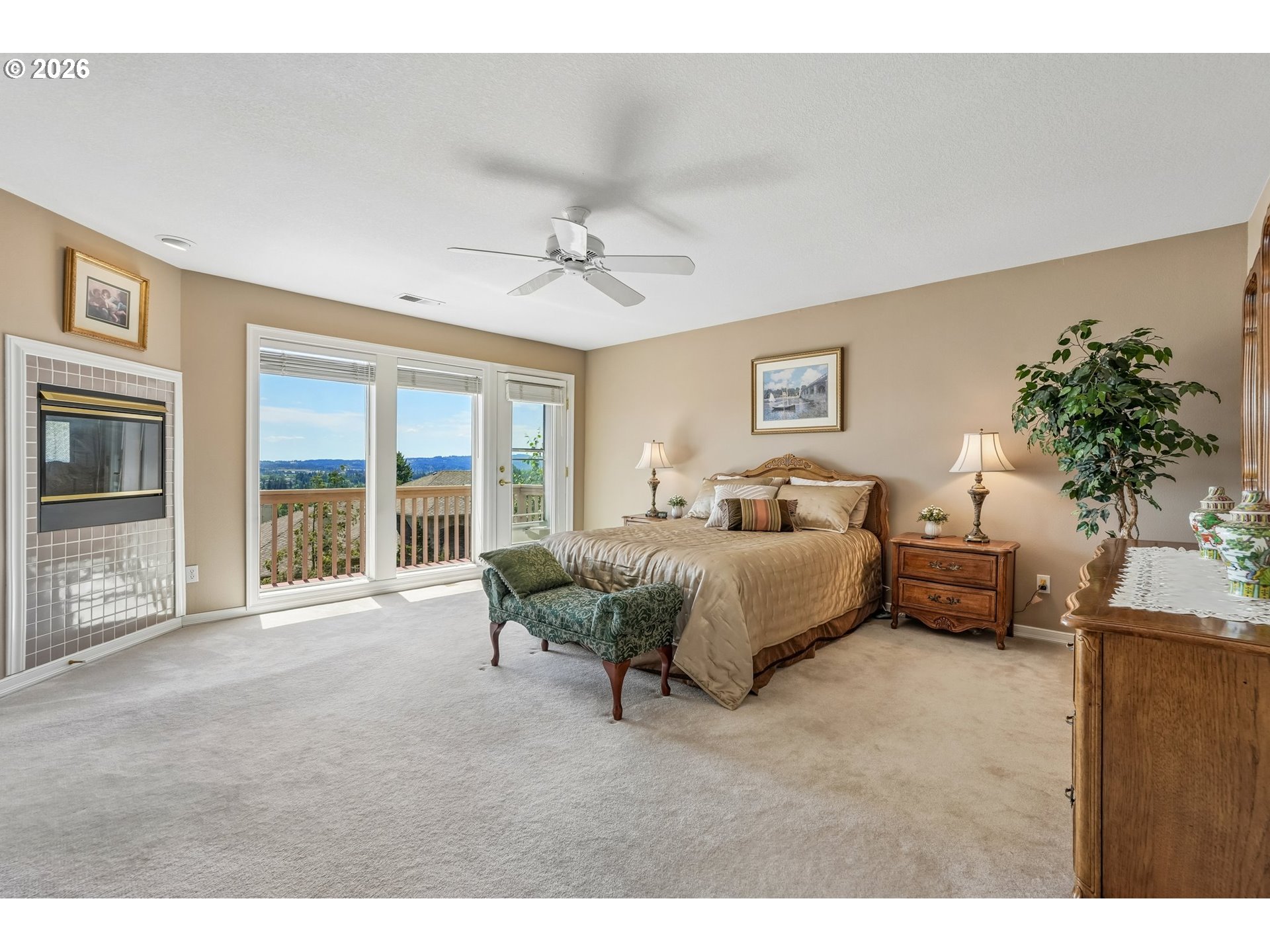 11904 Southwest Viewcrest Court Tigard, OR 97224 - Photo 25 of 47