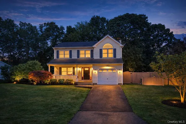 $735,000 | 38 Memorial Boulevard, East Moriches, NY 11940