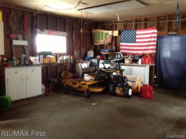 18290 21 Mile Road Macomb, MI 48044 - Photo 22 of 23 18290 21 Mile Rd 014.jpg