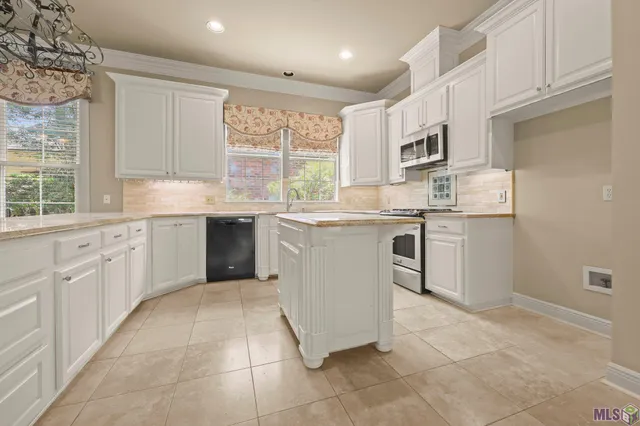 $480,000 | 19516 Cape Hart Court, Baton Rouge, LA 70809