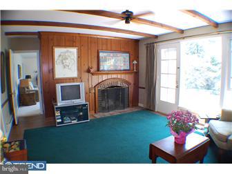 633 Eagle Road Wayne, PA 19087 - Photo 4 of 12
