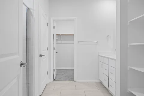 $425,000 | 15604 Ellinger Drive, Austin, TX 78728