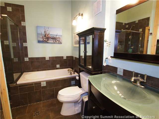 166 Fuller Placer Road, Unit 2 Breckenridge, CO 80424 - Photo 3 of 20 Master Bath/Spa.