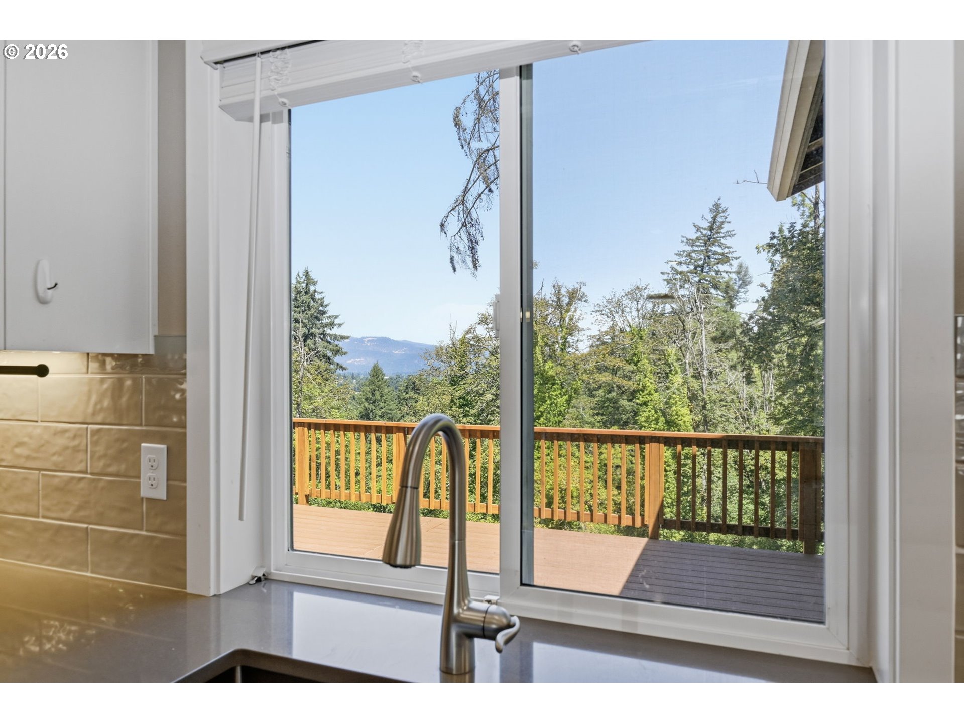 3726 Rockcress Road Eugene, OR 97403 - Photo 12 of 48 Kitchen