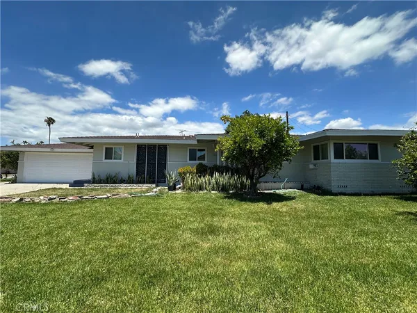 $1,149,999 | 9901 Royal Palm Boulevard, Garden Grove, CA 92840