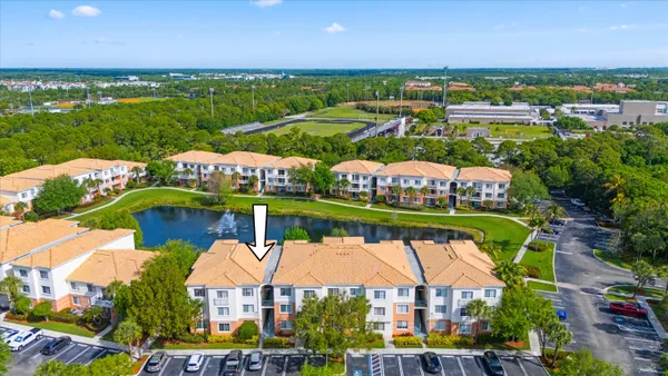 $2,400 | 10203 Myrtlewood Circle West, Palm Beach Gardens, FL 33418