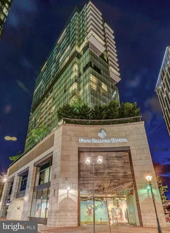 $2,695,000 | 300 International Drive, Unit 2301, Baltimore, MD 21202