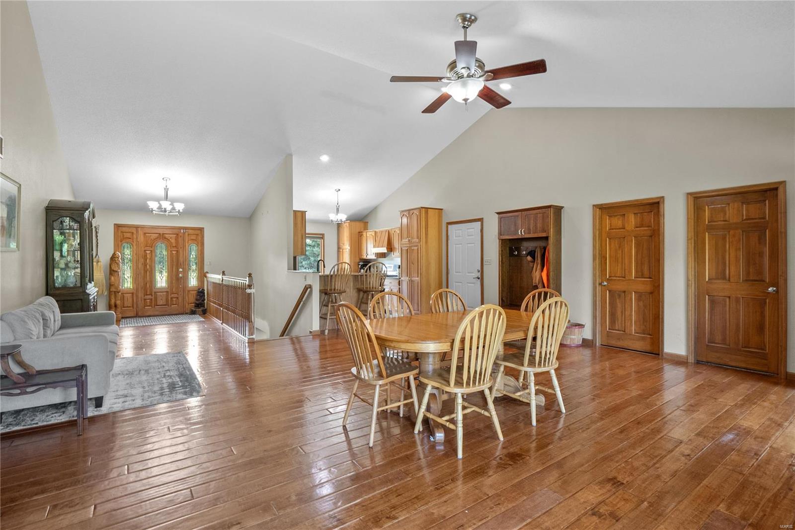 13745 Kayser Road Highland, IL 62249 - Photo 15 of 50