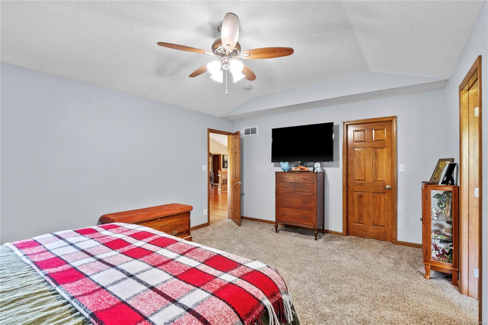 13745 Kayser Road Highland, IL 62249 - Photo 25 of 50