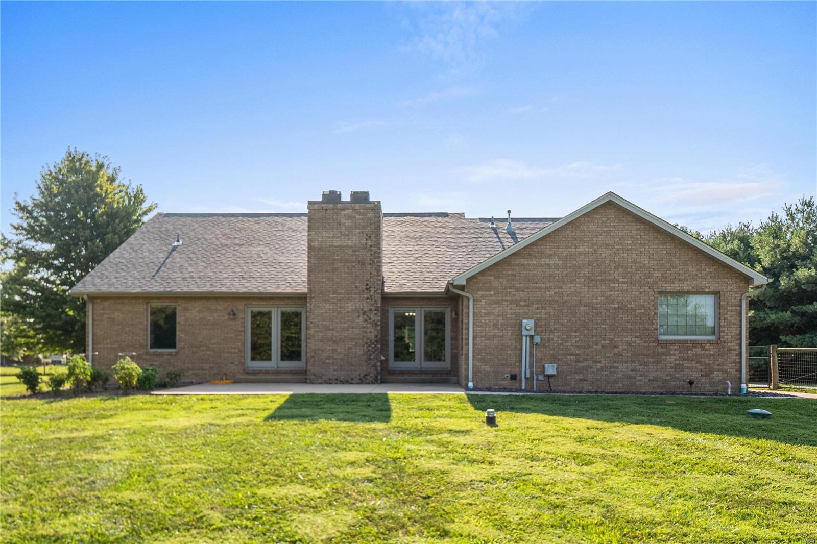 13745 Kayser Road Highland, IL 62249 - Photo 29 of 50