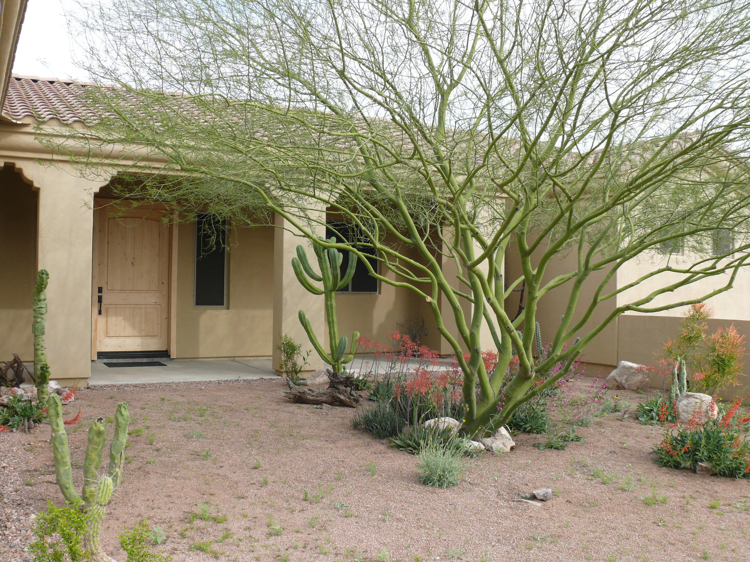 5229 North Idaho Road Apache Junction, AZ 85119 - Photo 12 of 43 P1170582