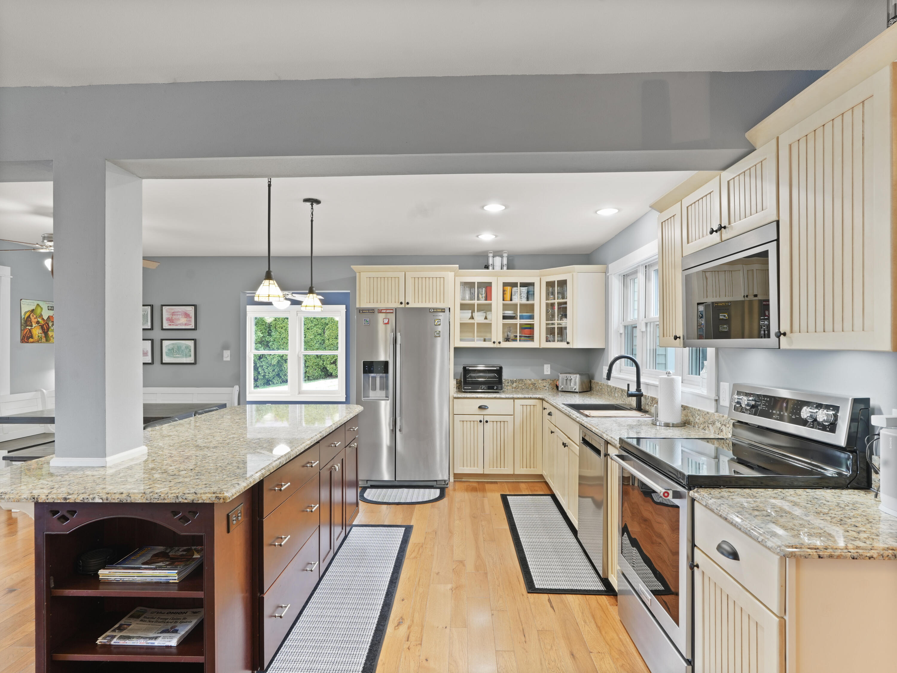 191 Riverside Drive Waterford, WI 53185 - Photo 11 of 91 10_Kitchen_Island