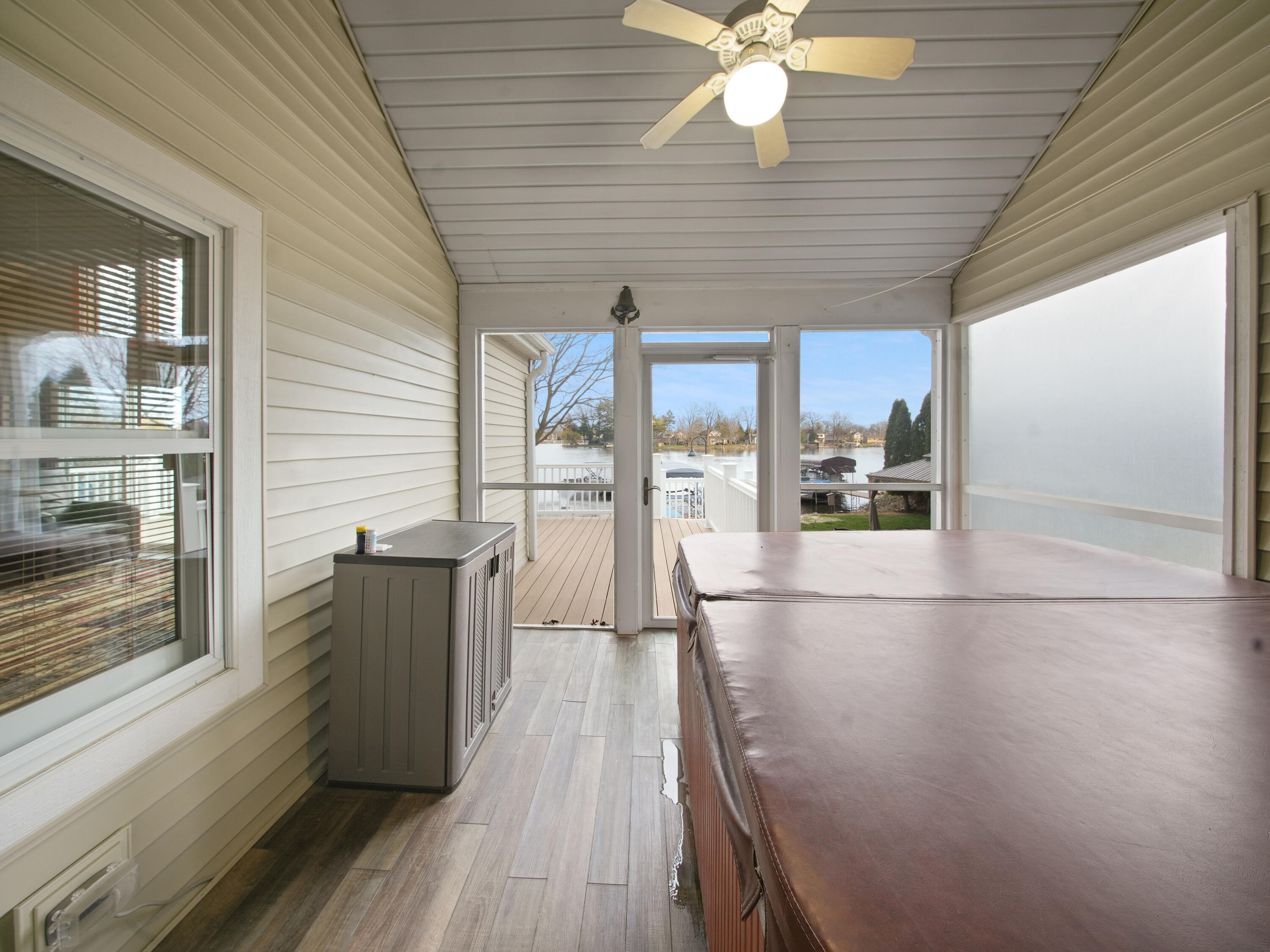 191 Riverside Drive Waterford, WI 53185 - Photo 30 of 91 29_Screened_Porch_Hot_Tub