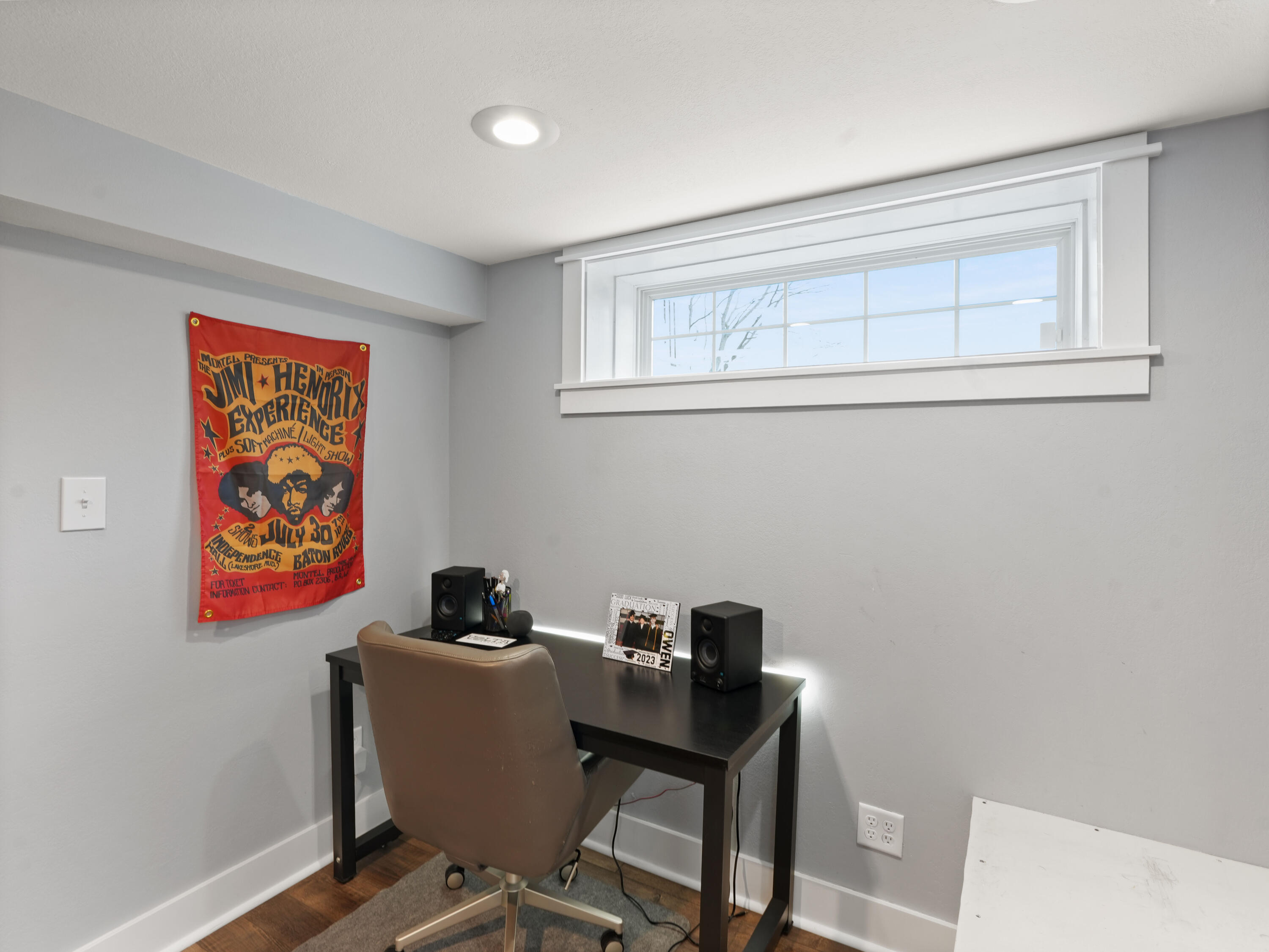 191 Riverside Drive Waterford, WI 53185 - Photo 44 of 91 43_Lower_Level_Office_Nook