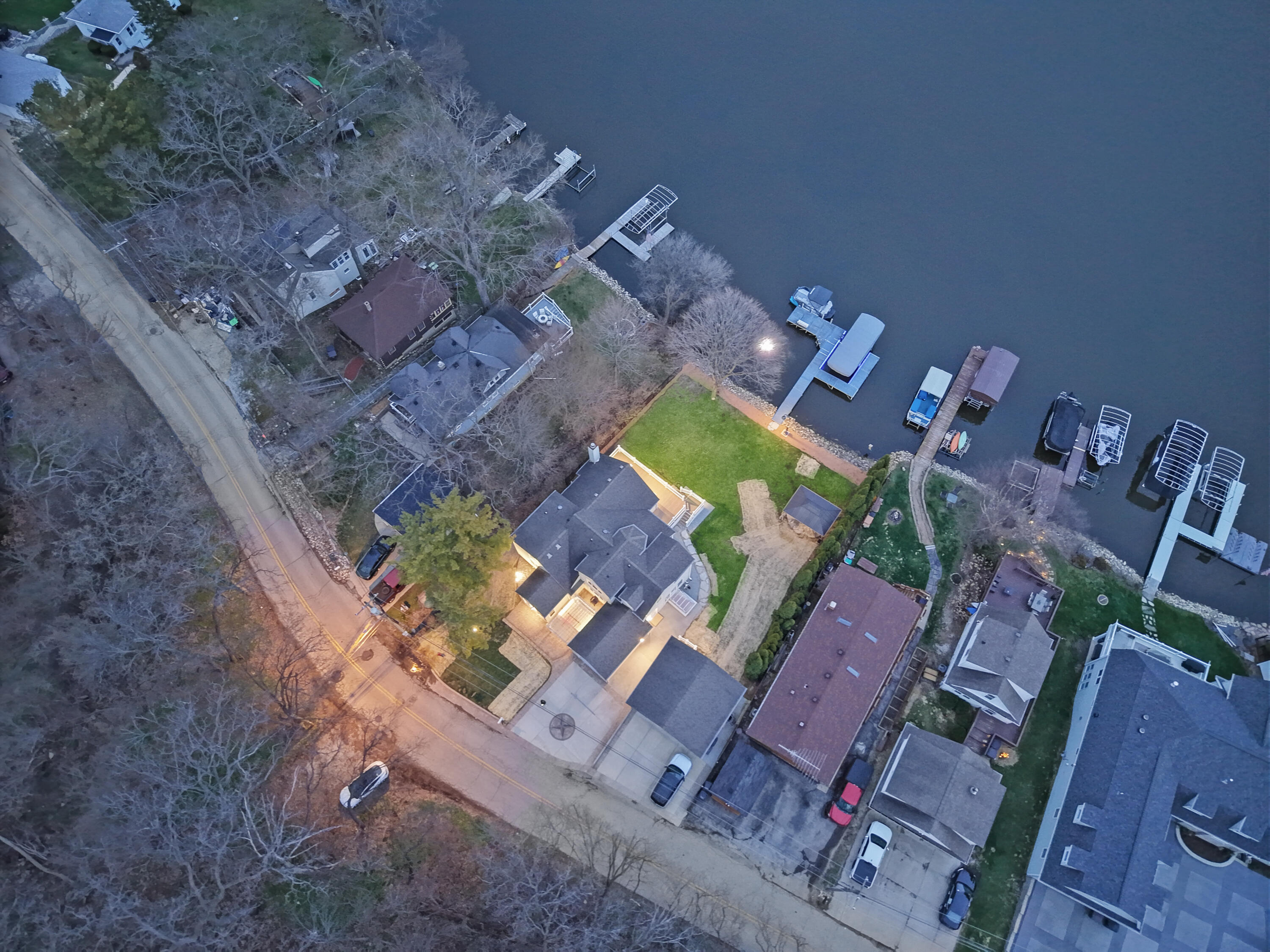 191 Riverside Drive Waterford, WI 53185 - Photo 6 of 91 05_Aerial_Top_Down_Property