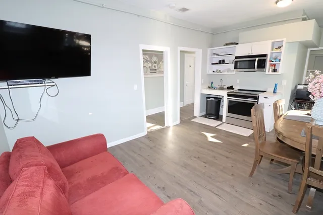 $995 | 44 South Street, Unit 3, Westborough, MA 01581