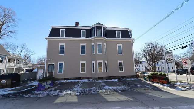 $995 | 44 South Street, Unit 3, Westborough, MA 01581