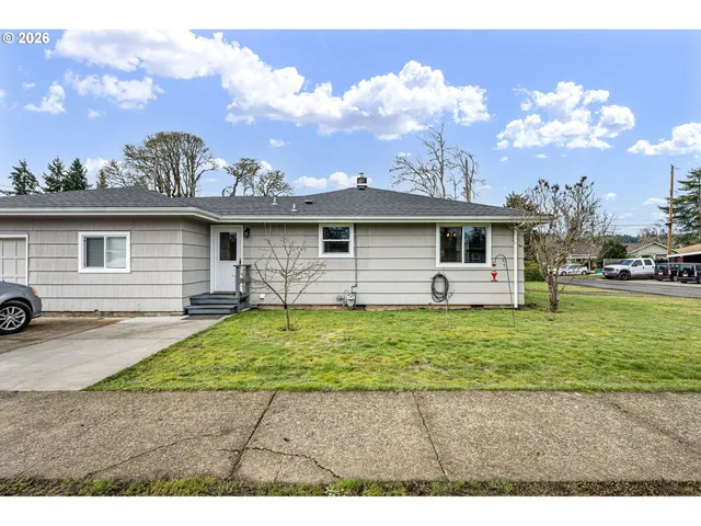 $485,000 | 1409 Clark Avenue, Cottage Grove, OR 97424