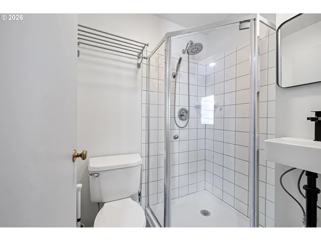 $485,000 | 1409 Clark Avenue, Cottage Grove, OR 97424