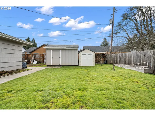 $485,000 | 1409 Clark Avenue, Cottage Grove, OR 97424