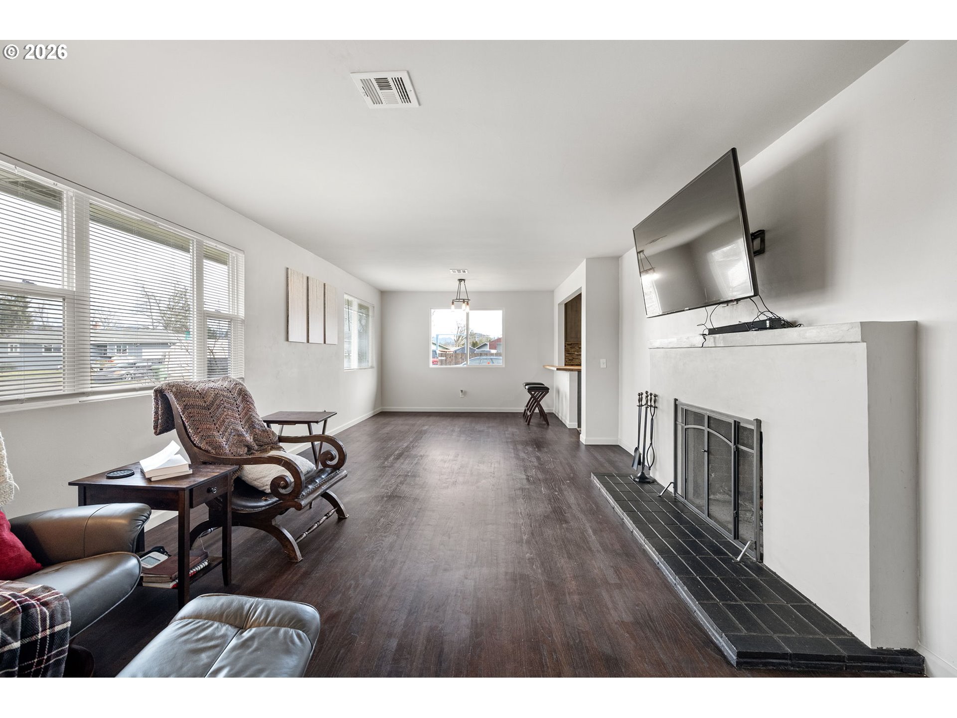 1409 Clark Avenue Cottage Grove, OR 97424 - Photo 8 of 48