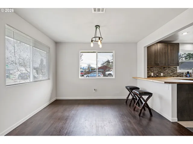 $485,000 | 1409 Clark Avenue, Cottage Grove, OR 97424