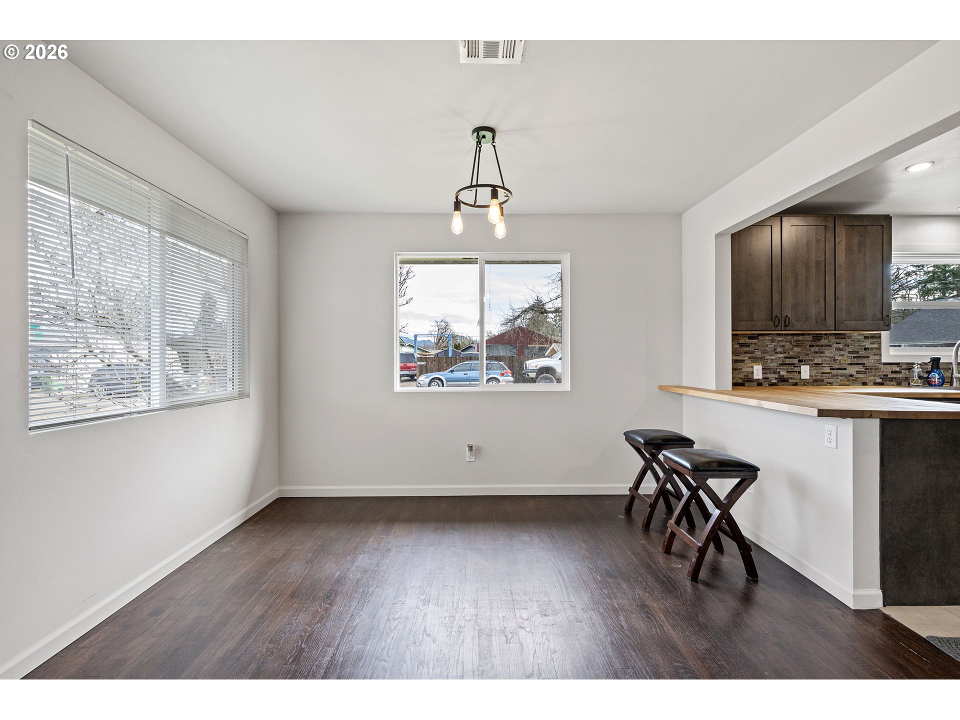 1409 Clark Avenue Cottage Grove, OR 97424 - Photo 10 of 48