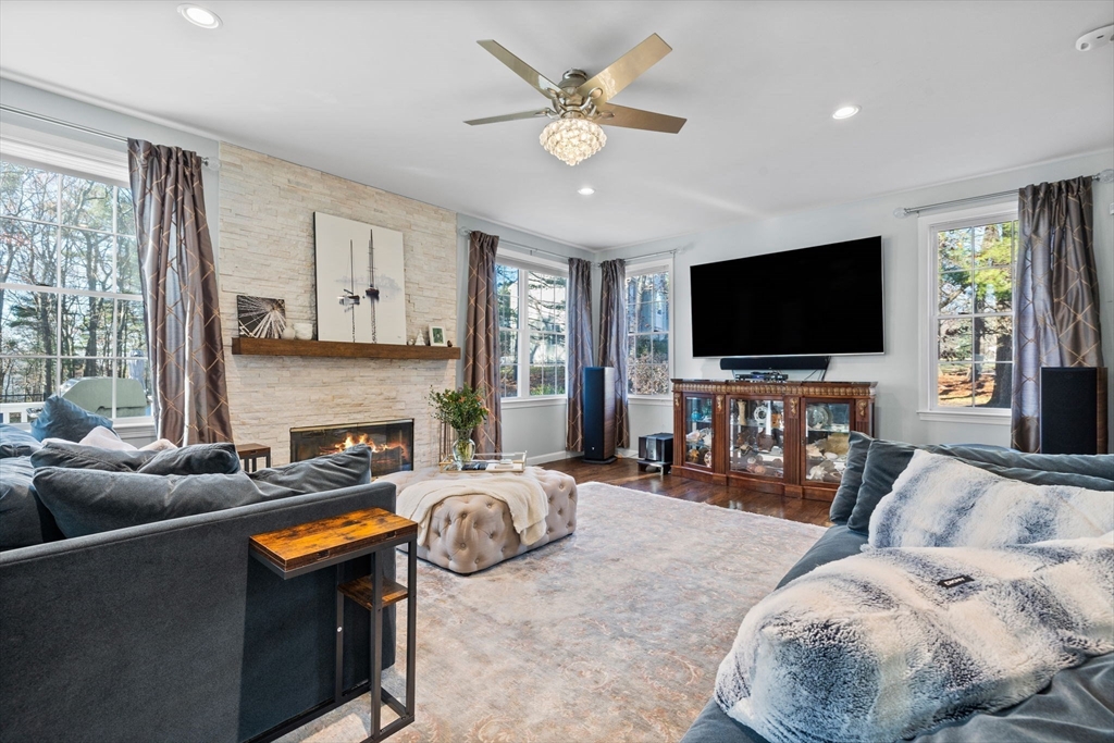 25 Glen Road Hopkinton, MA 01748 - Photo 12 of 42 Gallery Image 12