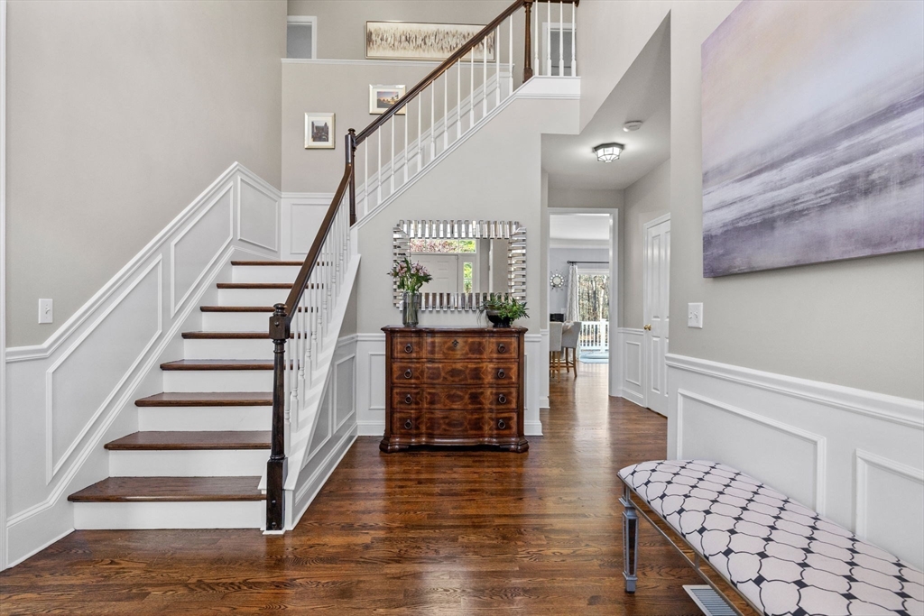 25 Glen Road Hopkinton, MA 01748 - Photo 3 of 42 Gallery Image 3