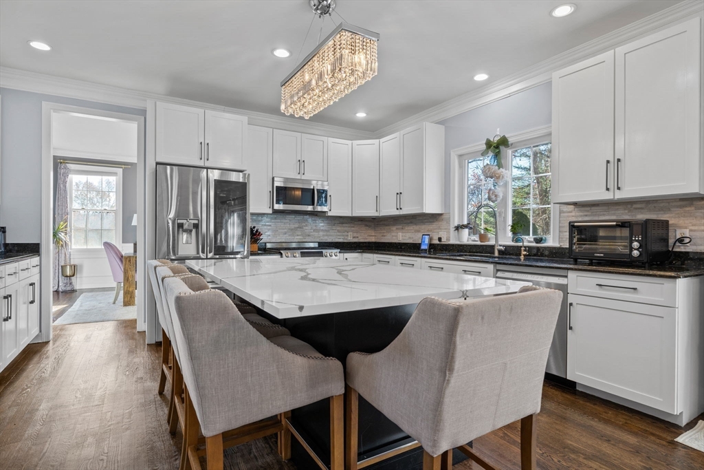 25 Glen Road Hopkinton, MA 01748 - Photo 7 of 42 Gallery Image 7