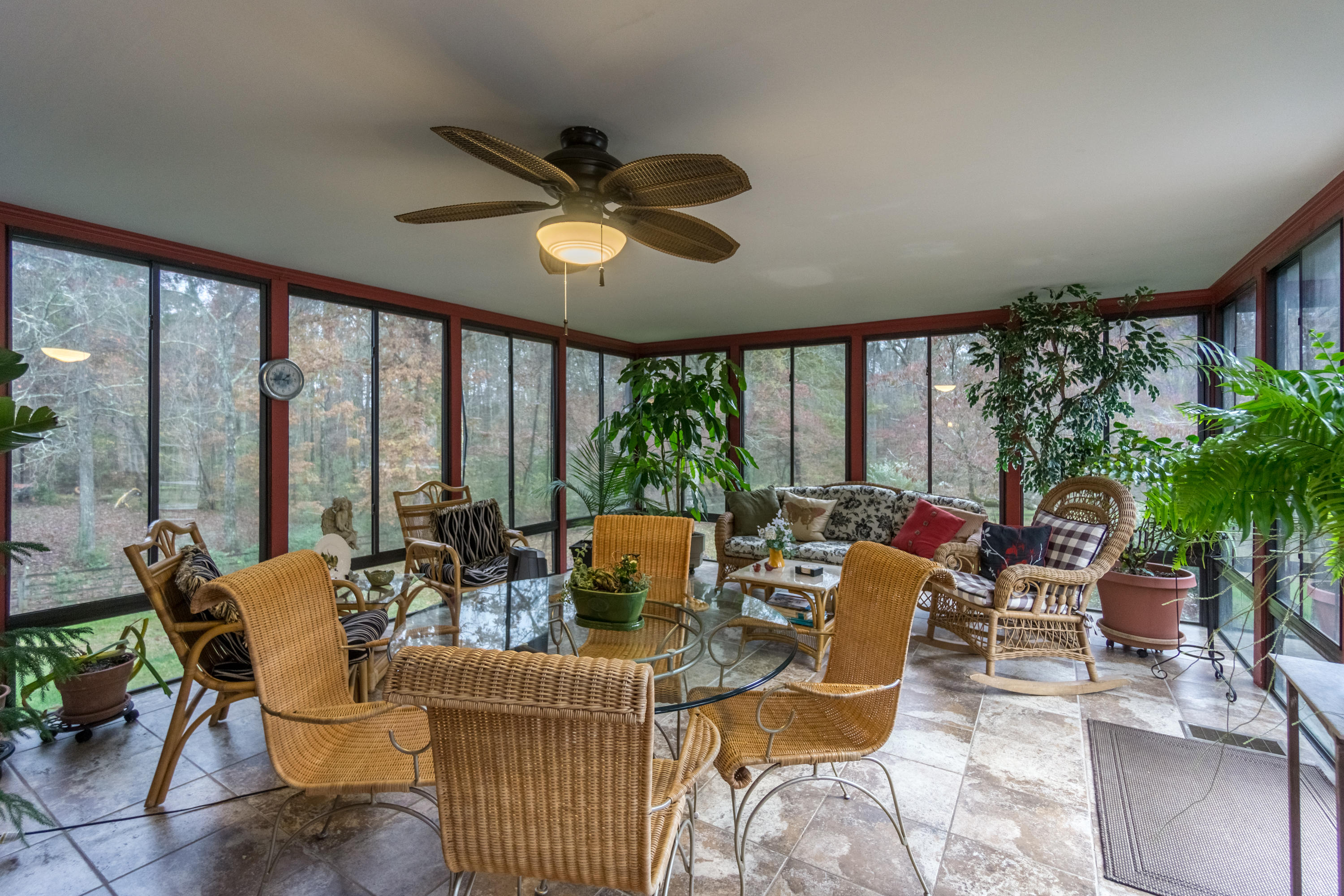 1302 Keys Road Tunnel Hill, GA 30755 - Photo 24 of 64 sunroom