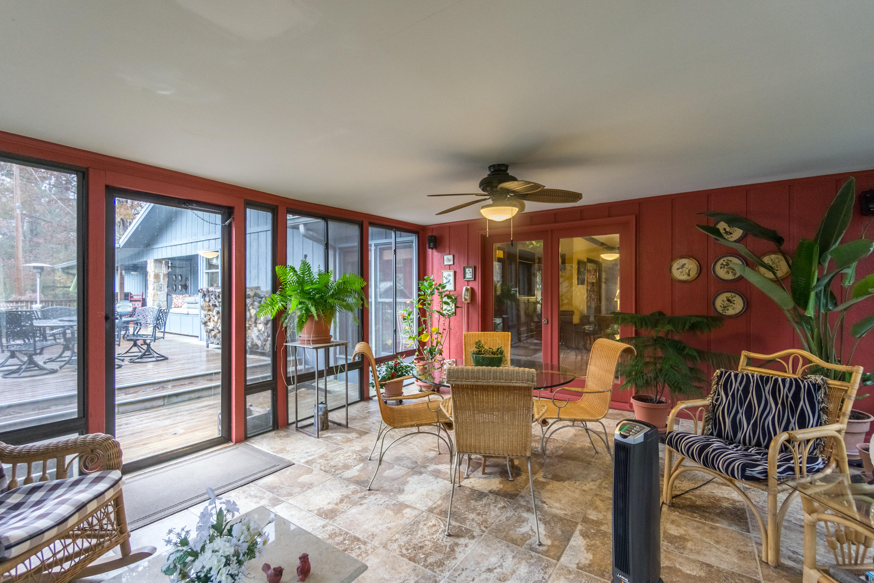 1302 Keys Road Tunnel Hill, GA 30755 - Photo 25 of 64 Sunroom view 2