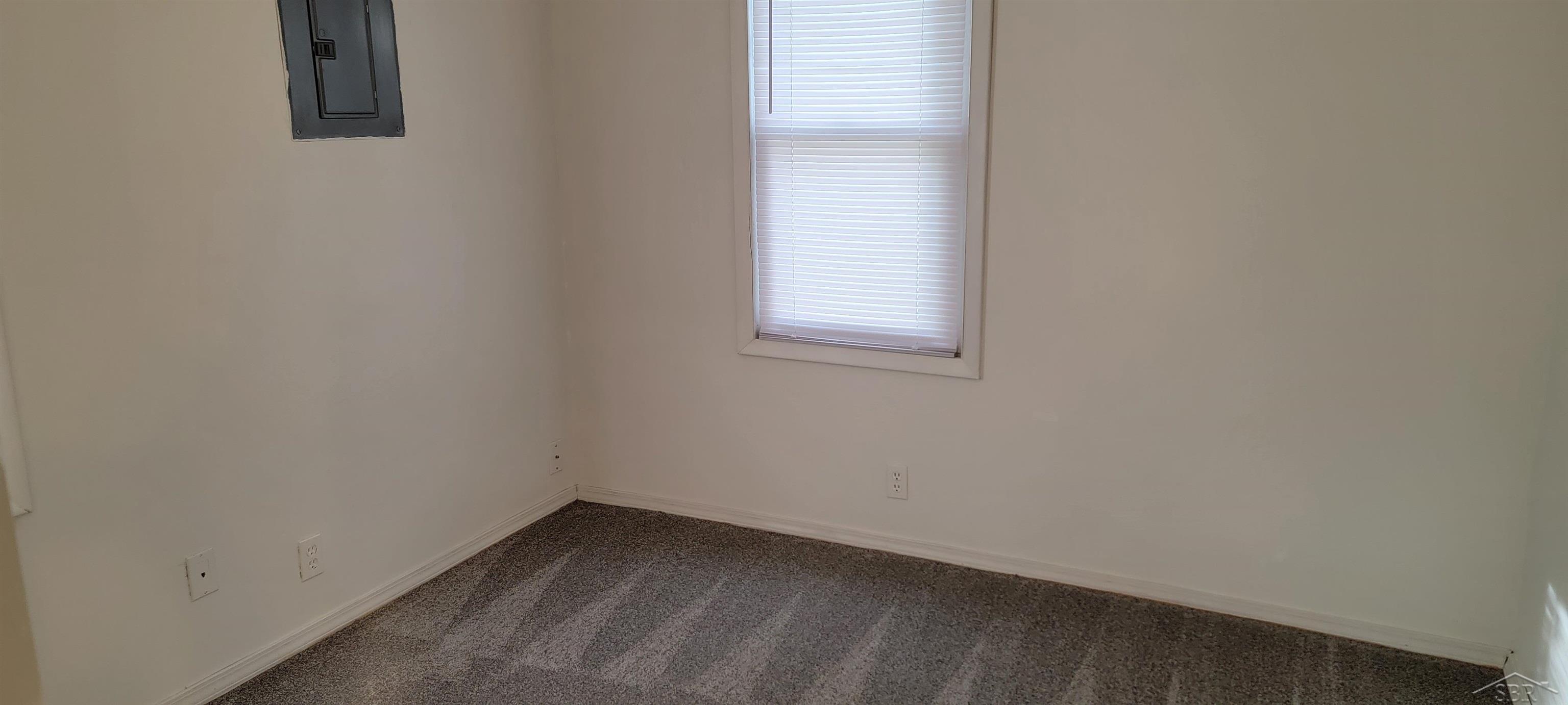 1570 Schust Road Saginaw, MI 48604 - Photo 12 of 22 50156625-2212e4c7-17f5-4bac-8409-77f042194095.JPG