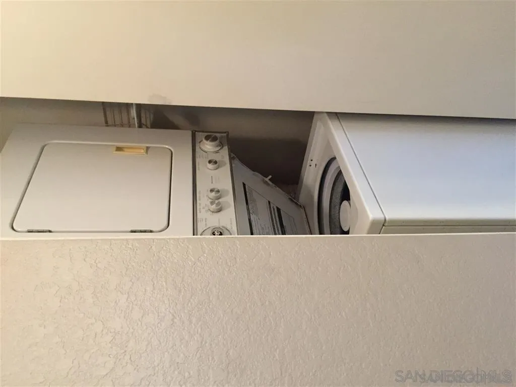 13294 Wimberly Square, Unit 228 San Diego, CA 92128 - Photo 21 of 24 a view of garage