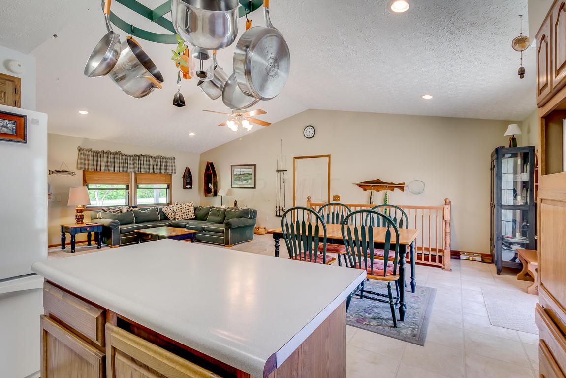 13750 Refugee Road Southwest Pataskala, OH 43062 - Photo 14 of 29 Gallery Image 14