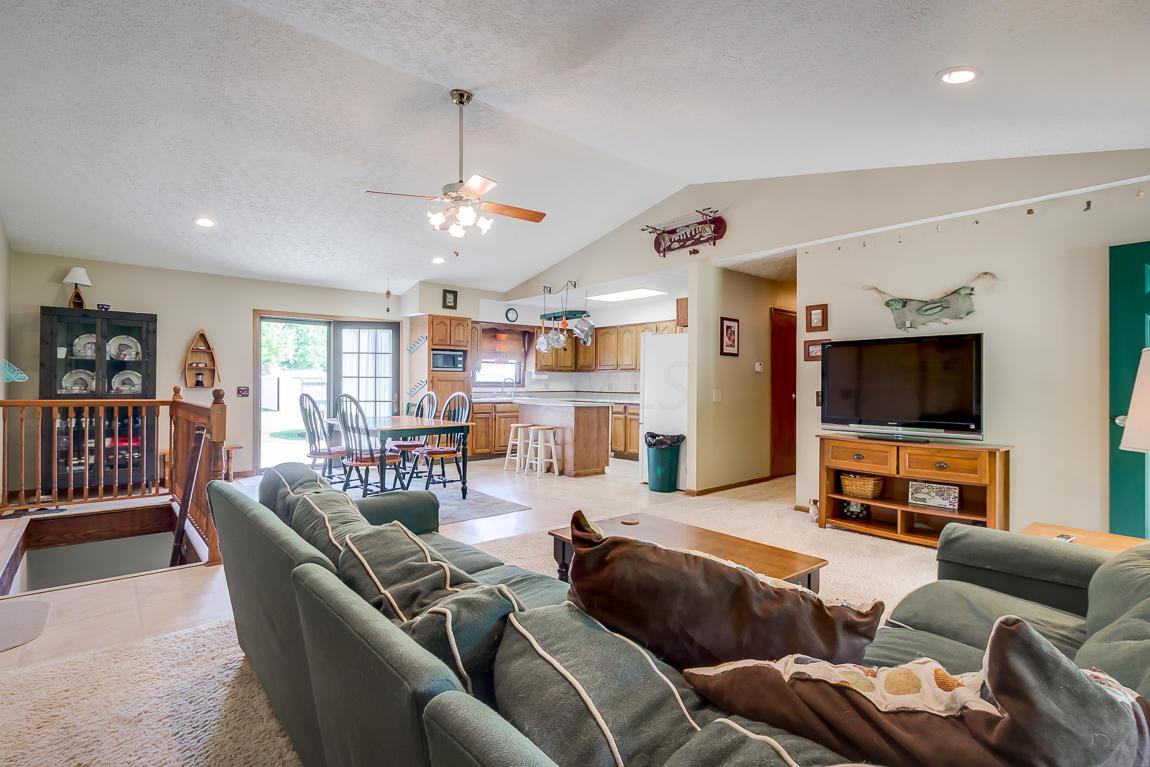 13750 Refugee Road Southwest Pataskala, OH 43062 - Photo 5 of 29 Gallery Image 5