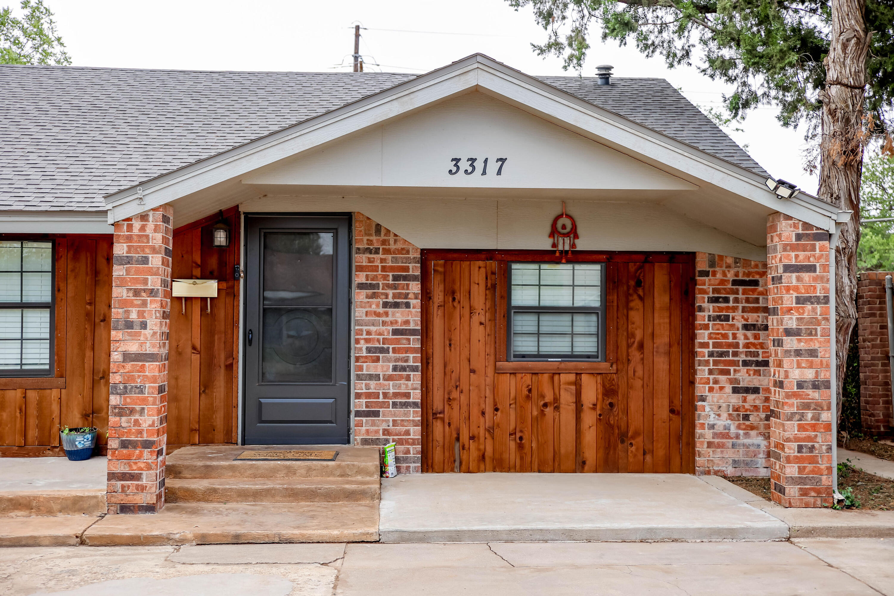 3317 32nd Street Lubbock, TX 79410 - Photo 2 of 39 3317_32NDST_RHEA-58