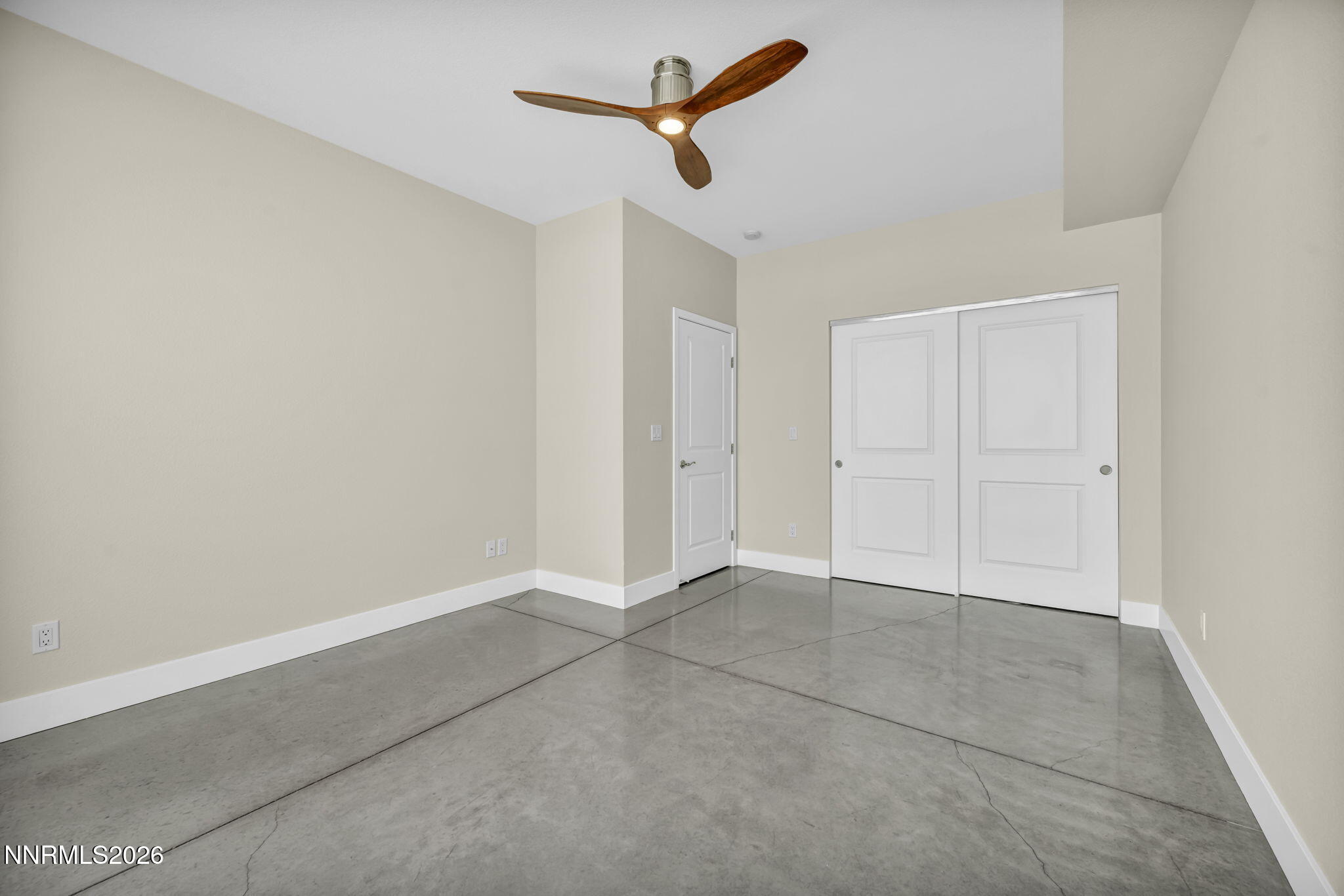 326 State Street Reno, NV 89501 - Photo 10 of 49 an empty room with closet and a ceiling fan