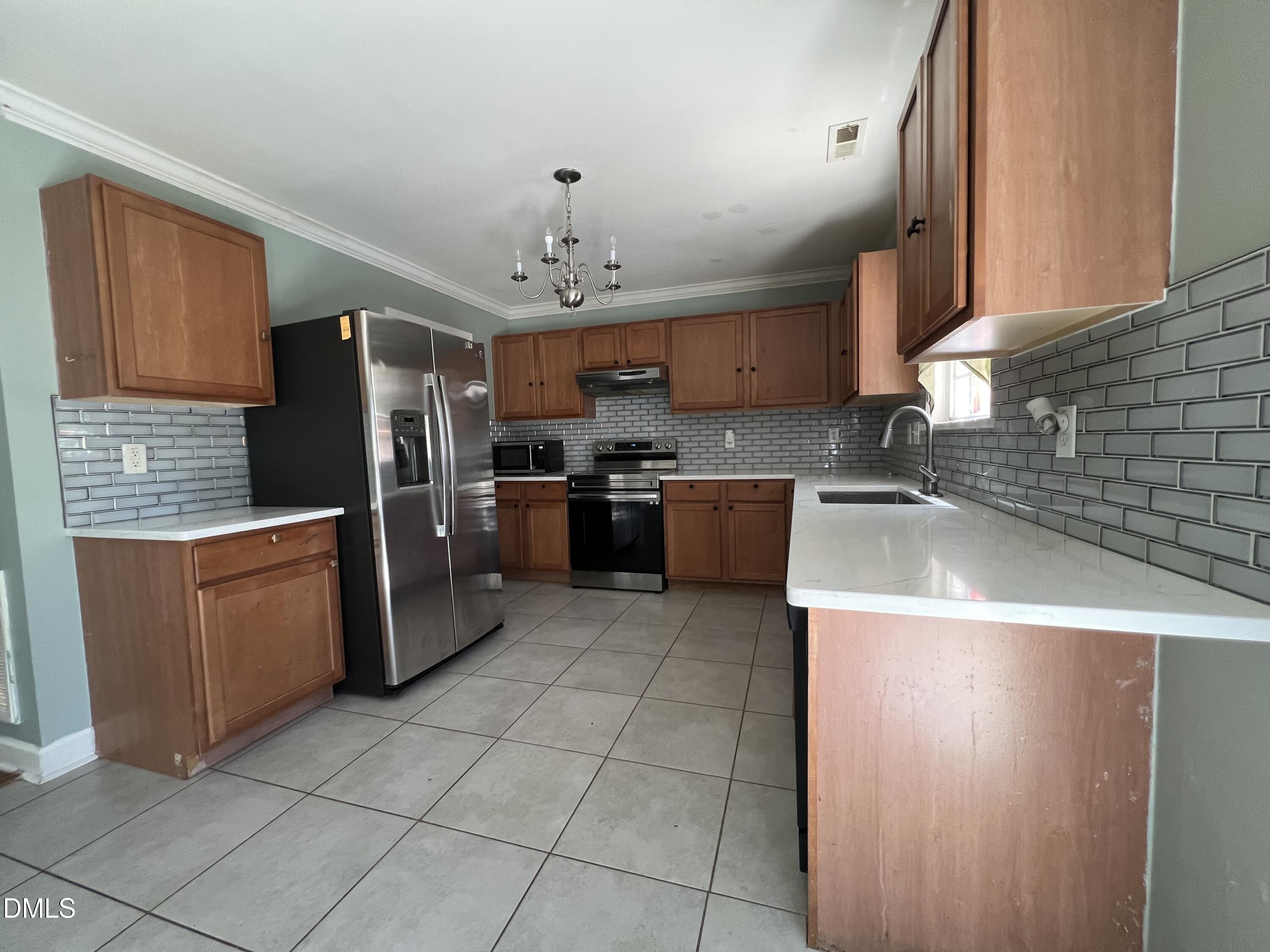 1012 Cookwood Court Raleigh, NC 27610 - Photo 12 of 37