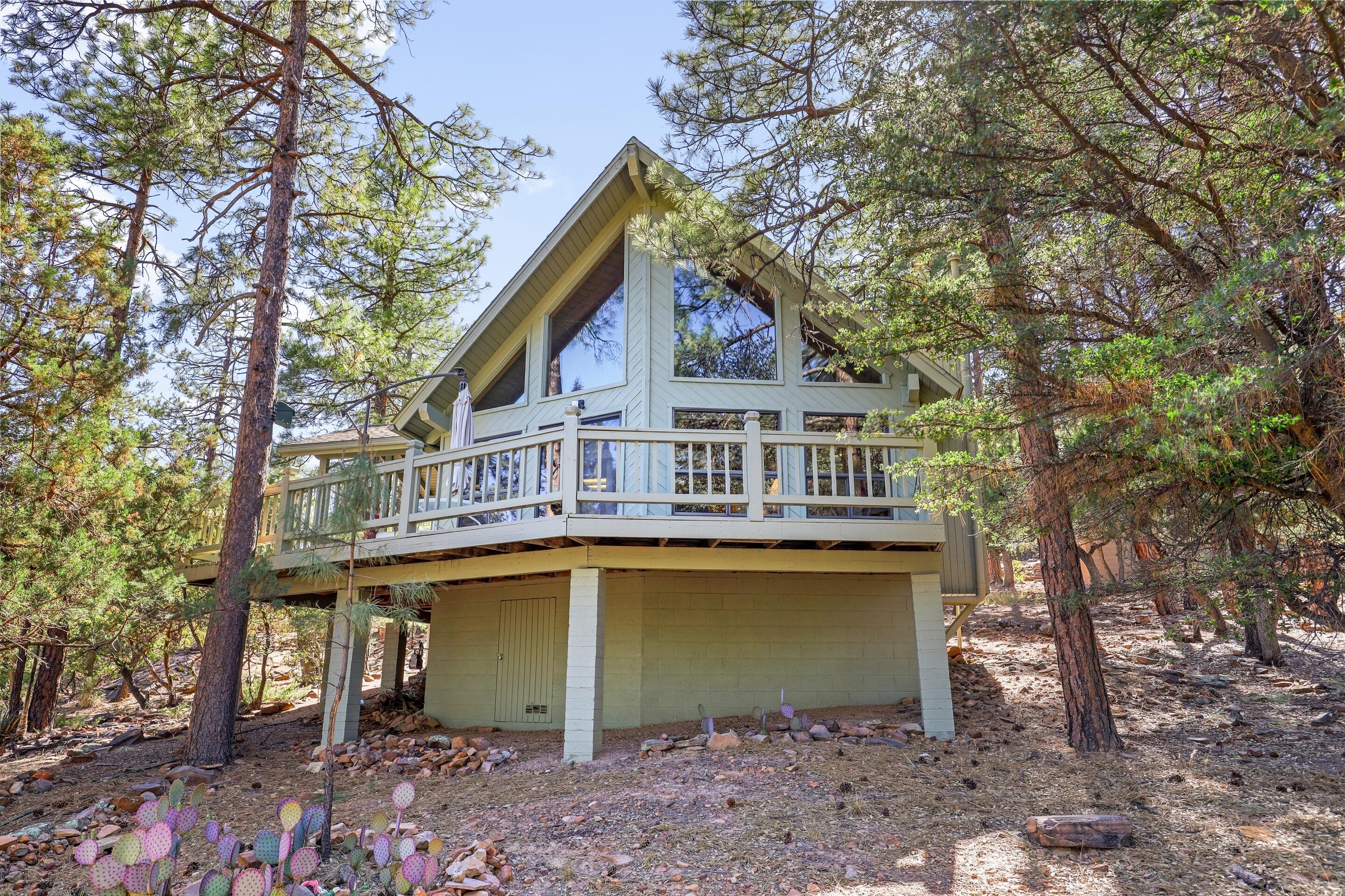 5108 Juniper Loop Pine, AZ 85544 - Photo 19 of 27 mls-1E0A9011 copy
