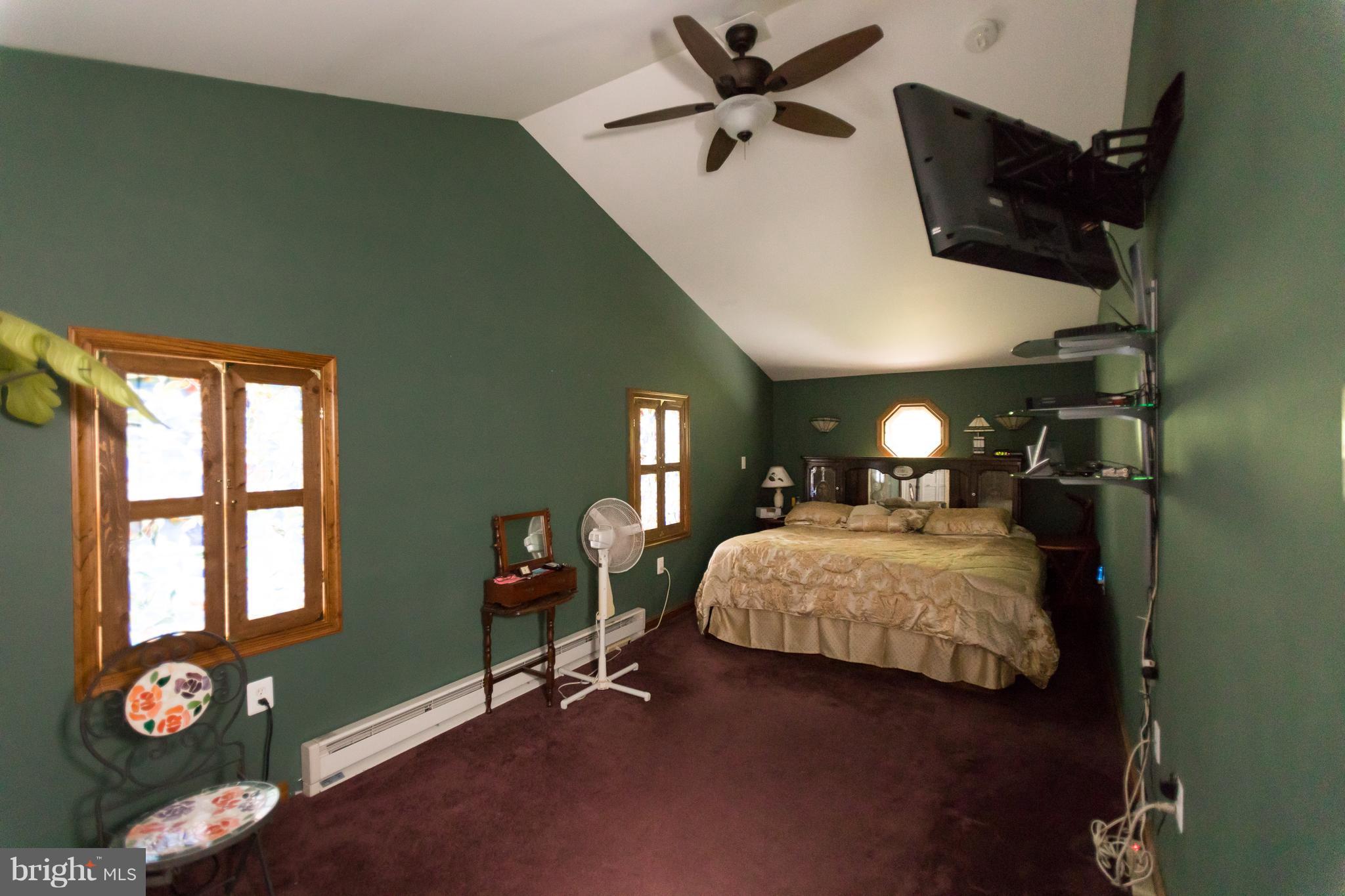 2580 Cross Section Road Westminster, MD 21158 - Photo 18 of 29 Bedroom (Master)