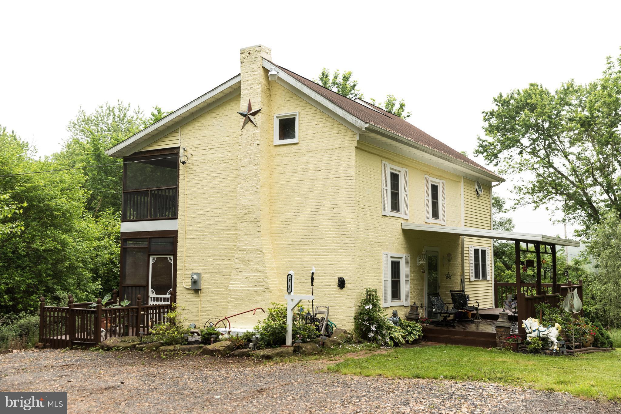 2580 Cross Section Road Westminster, MD 21158 - Photo 4 of 29 Exterior (General)
