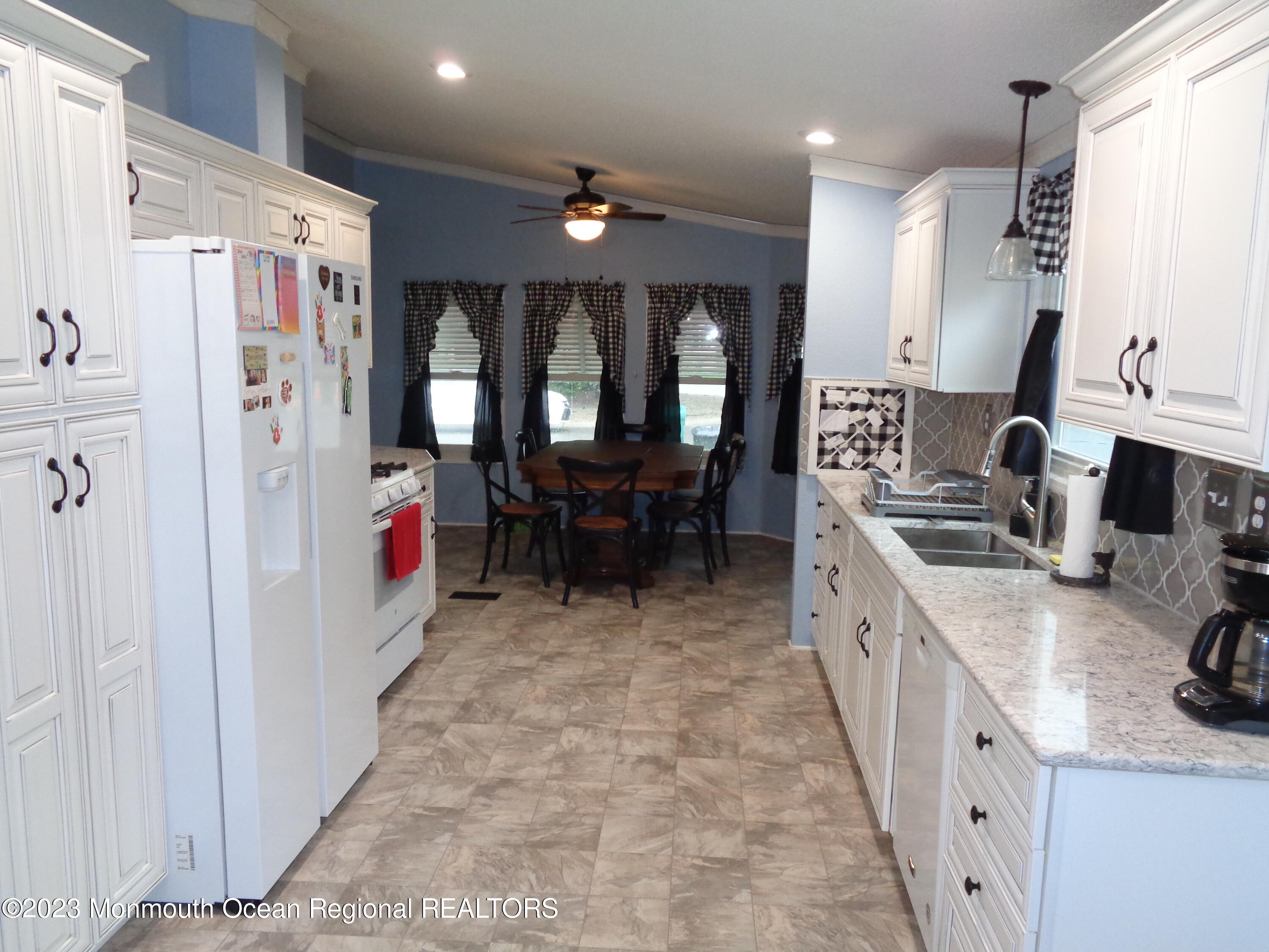 12 Pine Ridge Boulevard Whiting, NJ 08759 - Photo 6 of 23 DSC05586