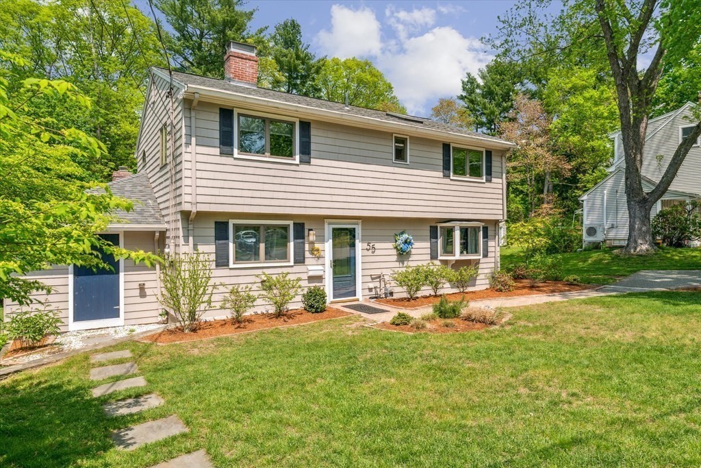 55 Winslow Road Reading, MA 01867 - Photo 3 of 42 Gallery Image 3